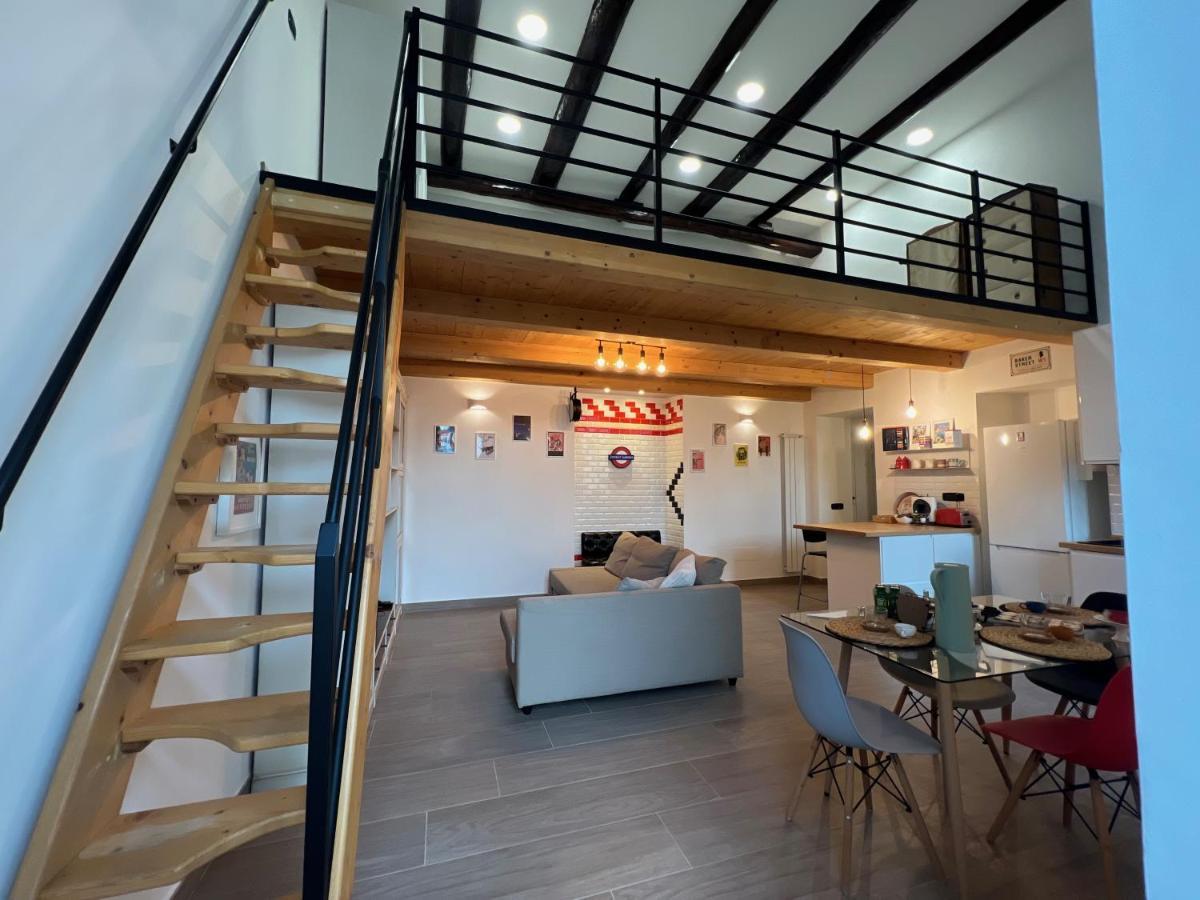 La Casa Di Marty Lägenhet Neapel Exteriör bild